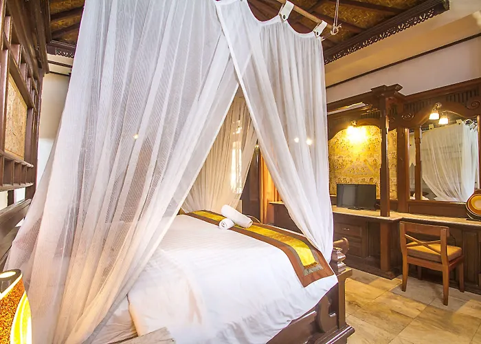 Suly Garden Hotel 3*