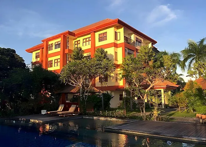 Suly Garden Hotel 3*